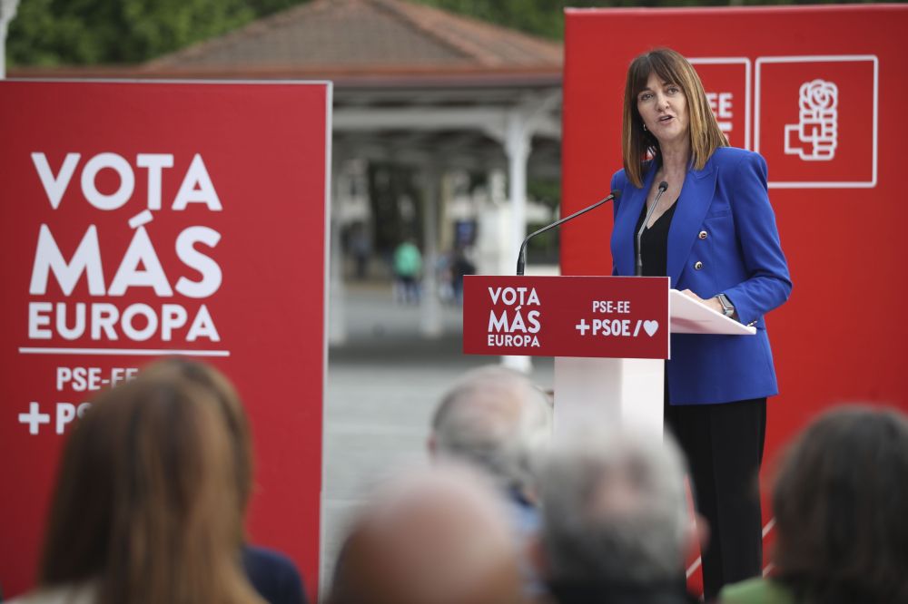 Idoia Mendia, kanpaina hasierako ekitaldian. JAVIER ETXEZARRETA / FOKU Idoia Mendia, kanpaina hasierako ekitaldian. JAVIER ETXEZARRETA / FOKU