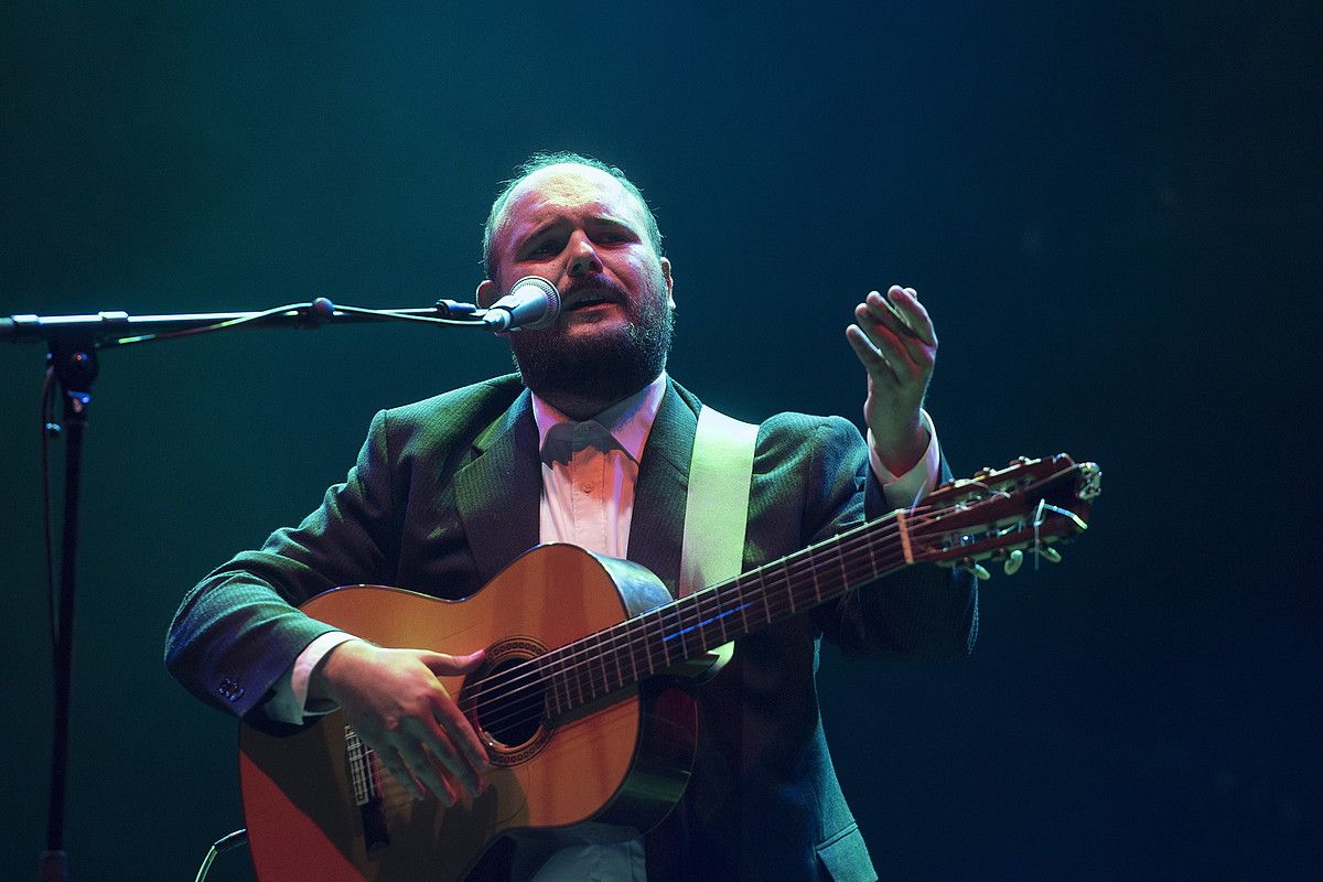 Niño de Elche musikaria, herenegun, Donostia Festibalean eman zuen kontzertuan. GORKA RUBIO / FOKU.