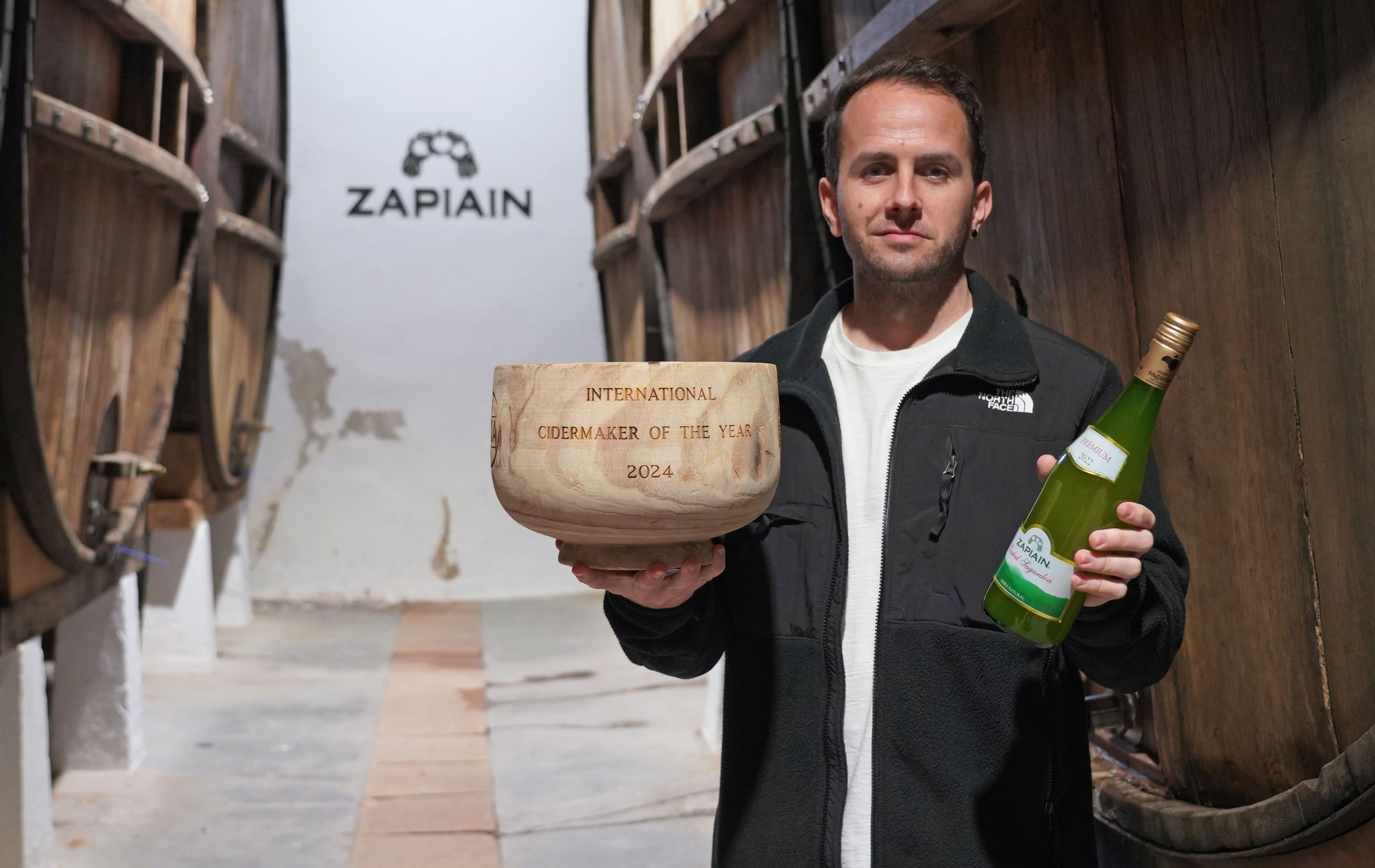 (ID_13926203) (Gotzon Aranburu/@FOKU) 2024-05-27, Donostia. Ion Zapiain, Zapiain sagardoak nazioarteko sari bat jaso du AEBetan