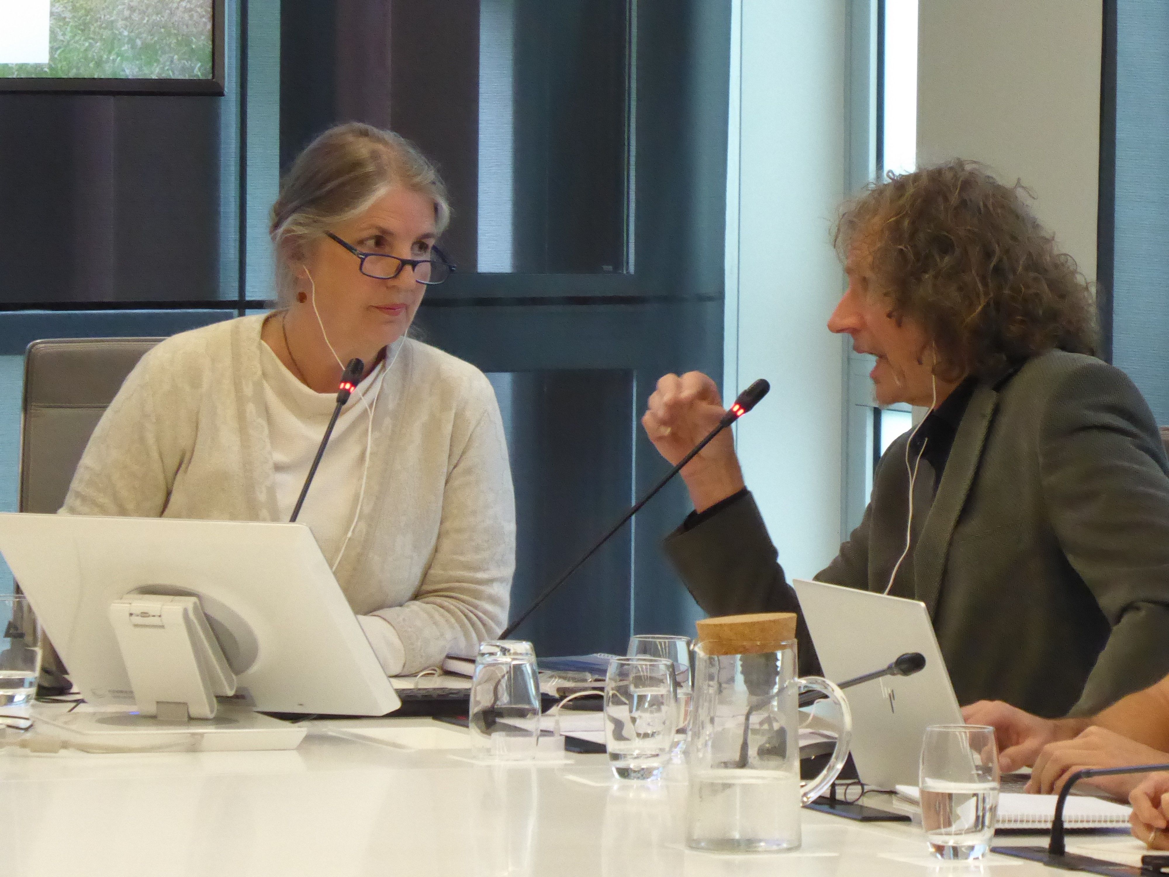 Toxicowatch fundazioko Kirsten Bouman eta Abel Arkenbout