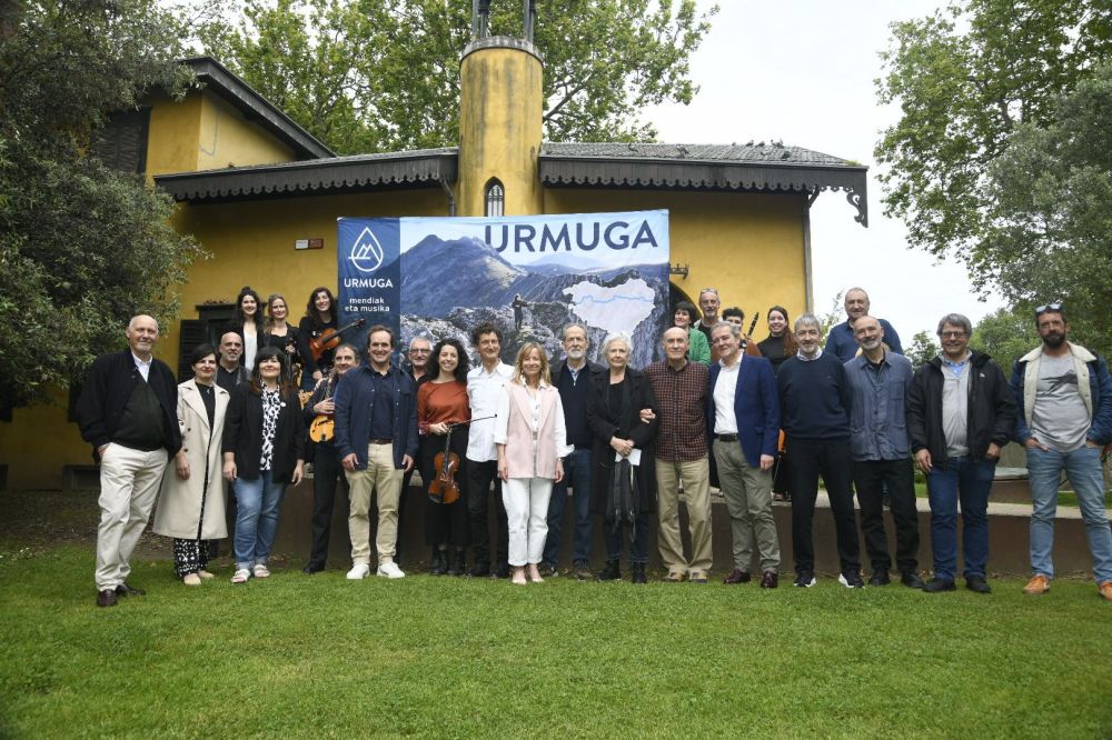 URMUGA PRENTSAURREKOA