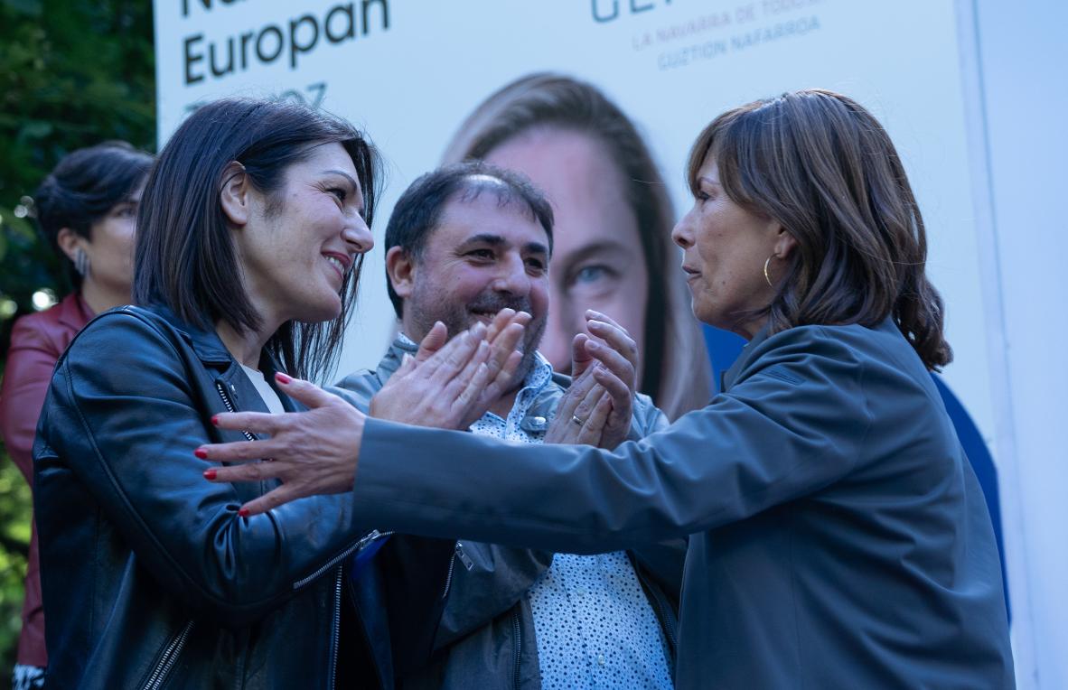 Agirregoitia, Hualde eta Barkos, atzo arraltsaldeko ekitaldian. JAGOBA MANTEROLA / FOKU