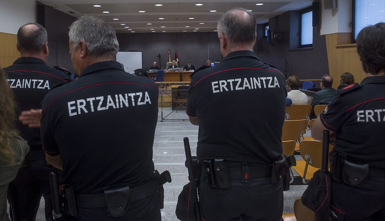 Bilbon egiten ari diren epaiketaren irudi bat. LUIS JAUREGIALTZO / FOKU. Bilbon egiten ari diren epaiketaren irudi bat. LUIS JAUREGIALTZO / FOKU.