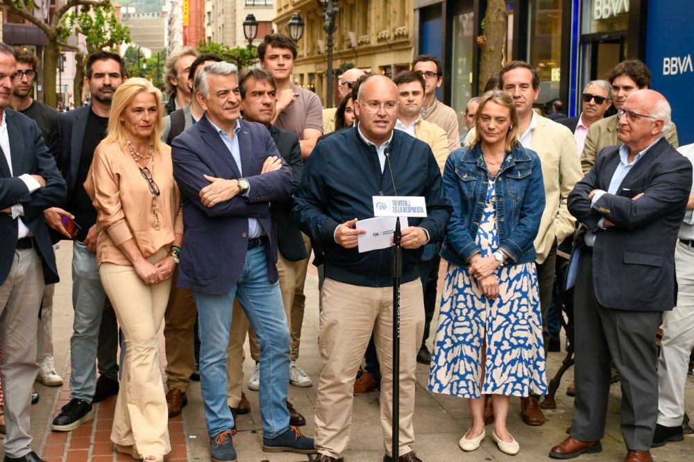 Tellado, gaur eguerdian, Bilbon egindako ekitaldian. PP Tellado, gaur eguerdian, Bilbon egindako ekitaldian. PP