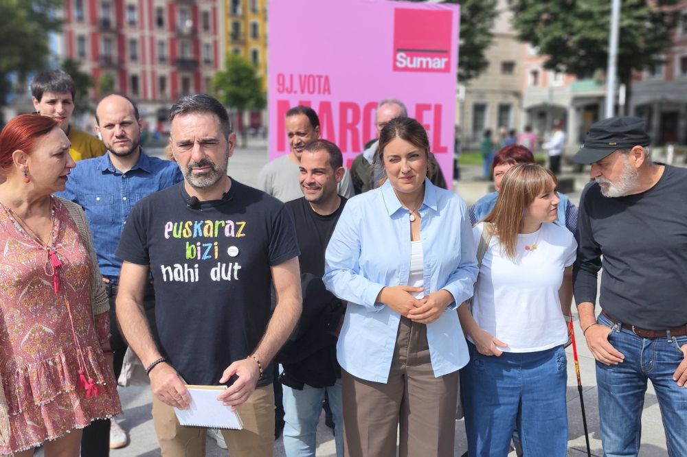 Sumarrek Bilbon egindako ekitaldia, gaur eguerdian. SUMAR Sumarrek Bilbon egindako ekitaldia, gaur eguerdian. SUMAR