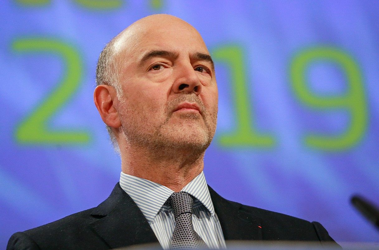 Pierre Moscovici Europako Ekonomia komisarioa, atzo, Bruselan. STEPHANE LECOCQ / EFE.