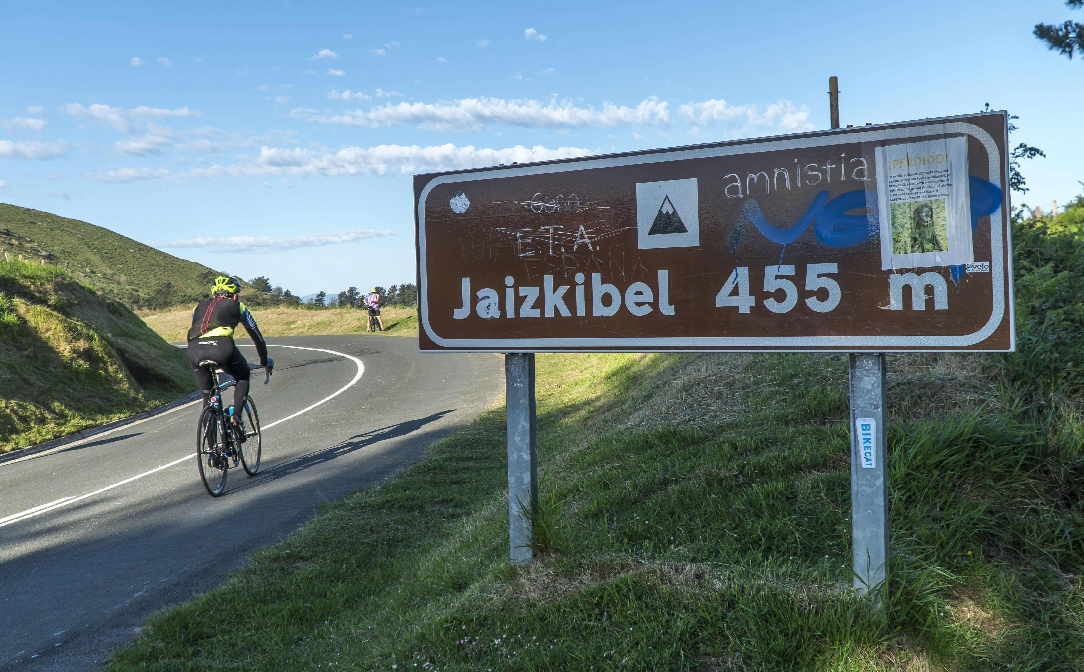 Jaizkibelgo errepidea, artxiboko irudi batean. ANDONI CANELLADA / FOKU