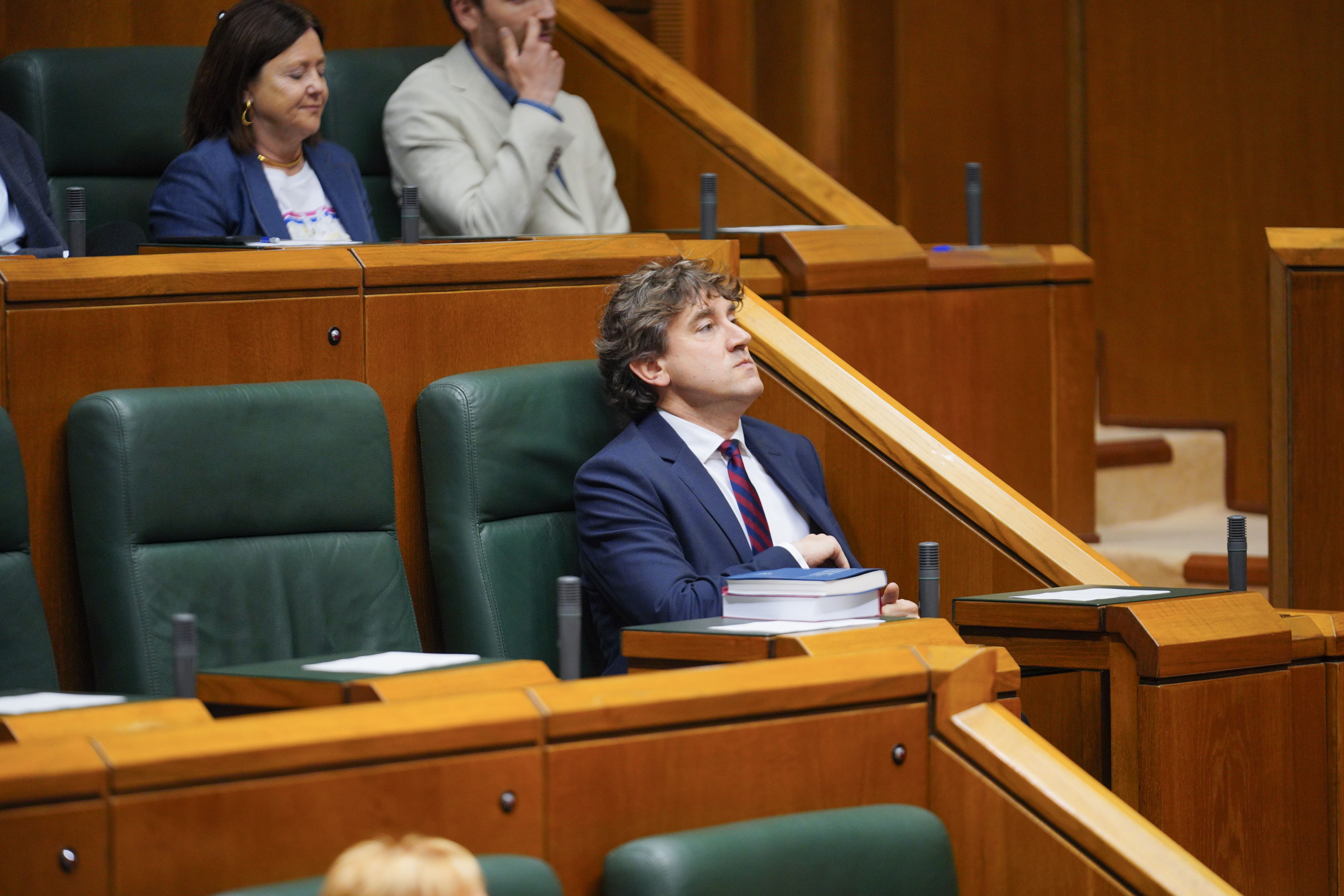 Eneko Andueza, Eusko Legebiltzarra eratzeko bilkuran, maiatzean. ENDIKA PORTILLO / FOKU