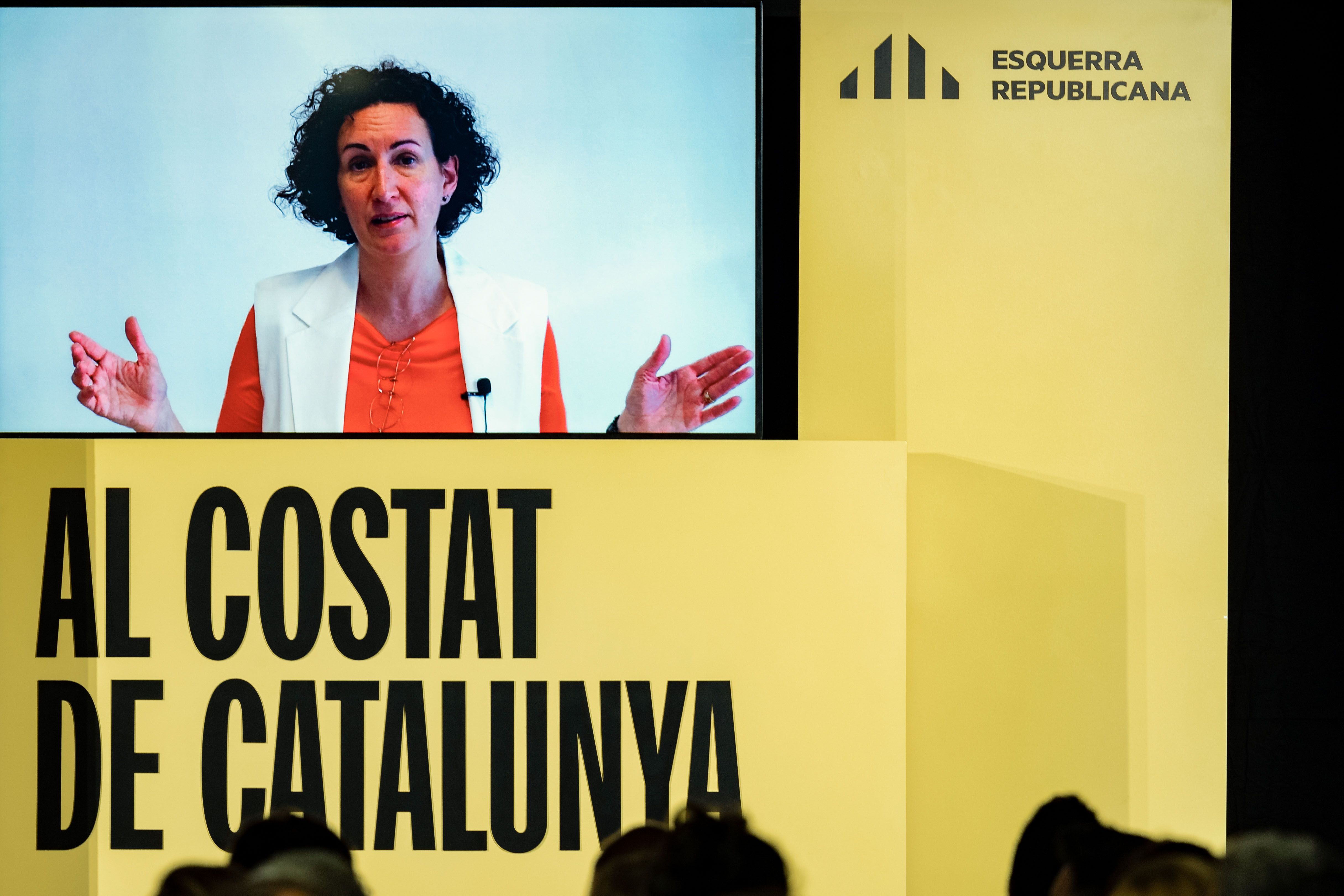 Marta Rovira ERCren ekitaldi batean hitz egiten, apirilaren 29an. SIU WU / EFE