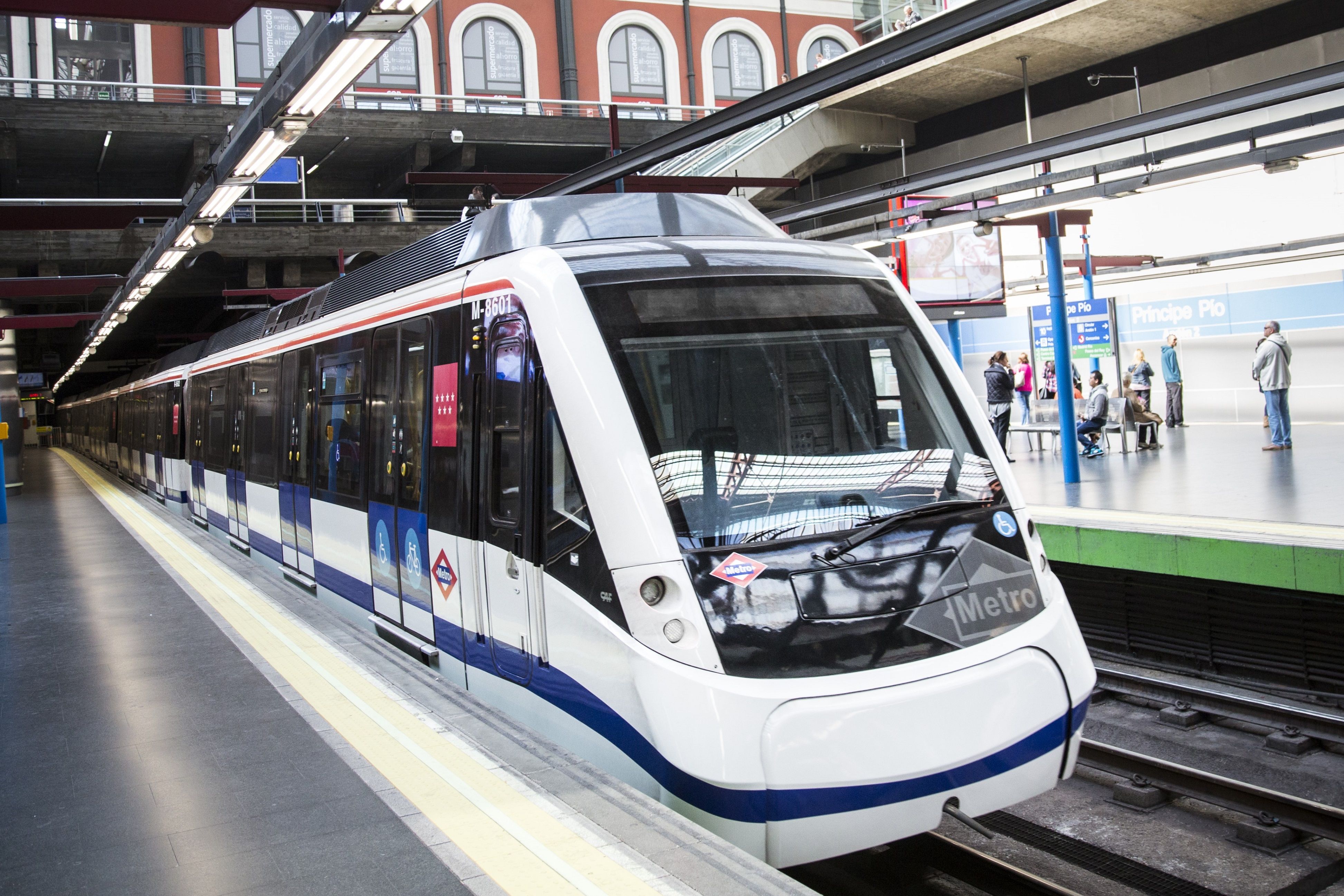Madrilgo metrorako CAFek egingo dituen trenak. CAF