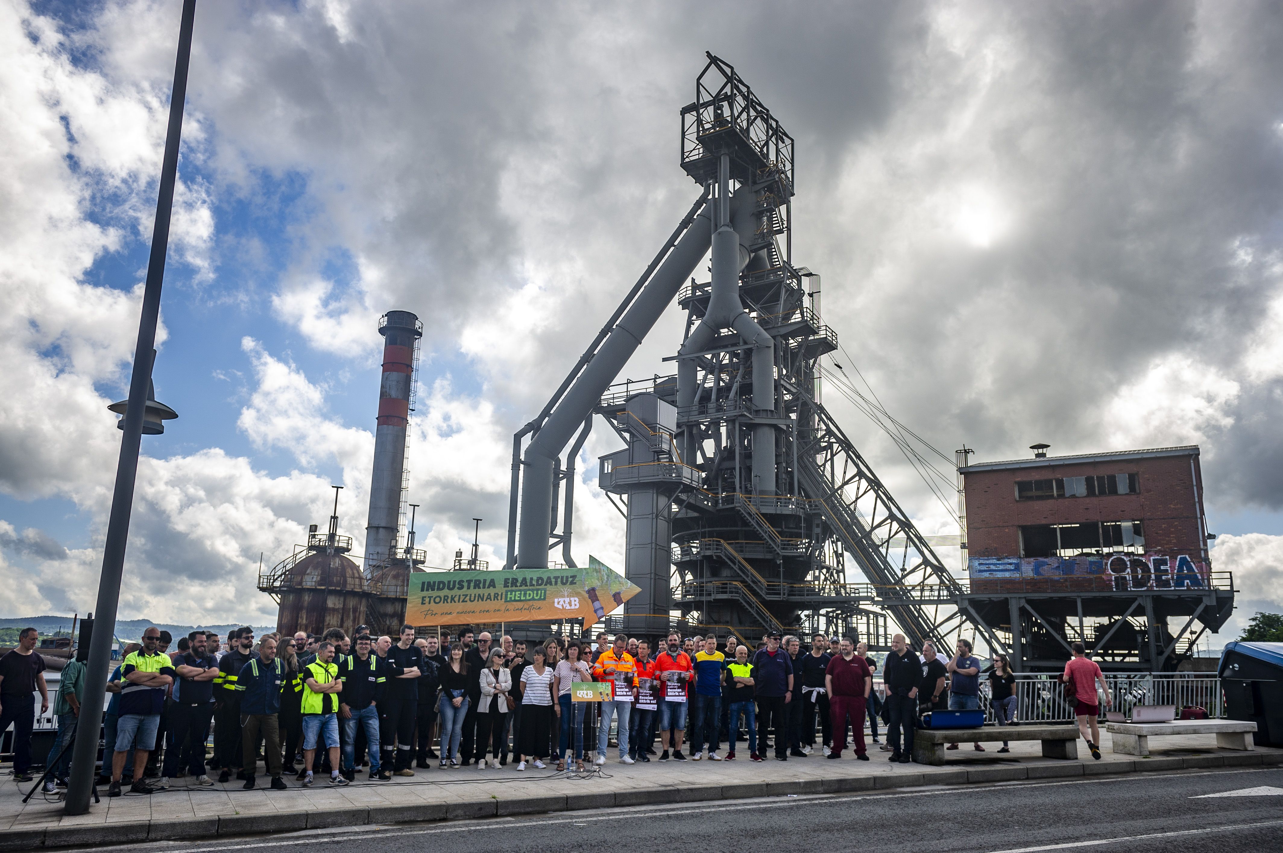 LABek Sestaoko labe garaien aurrean eginiko ekitaldia. JAIZKI FONTANEDA / FOKU