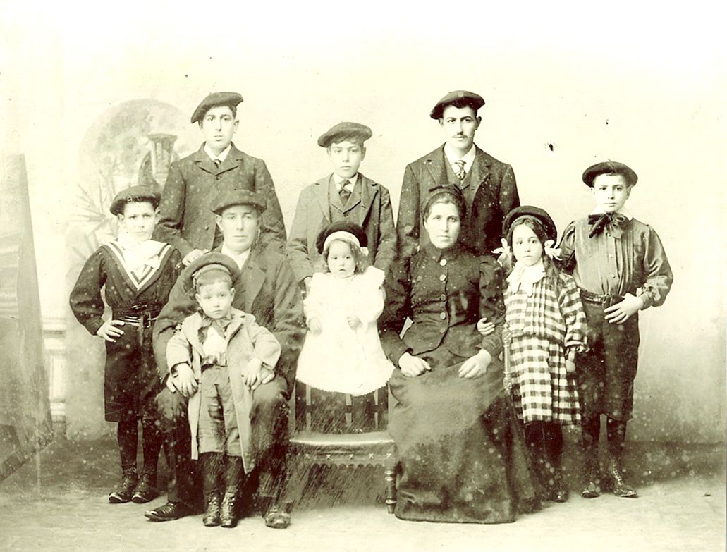 Martzela Aranaren familia. ZALDI ERO