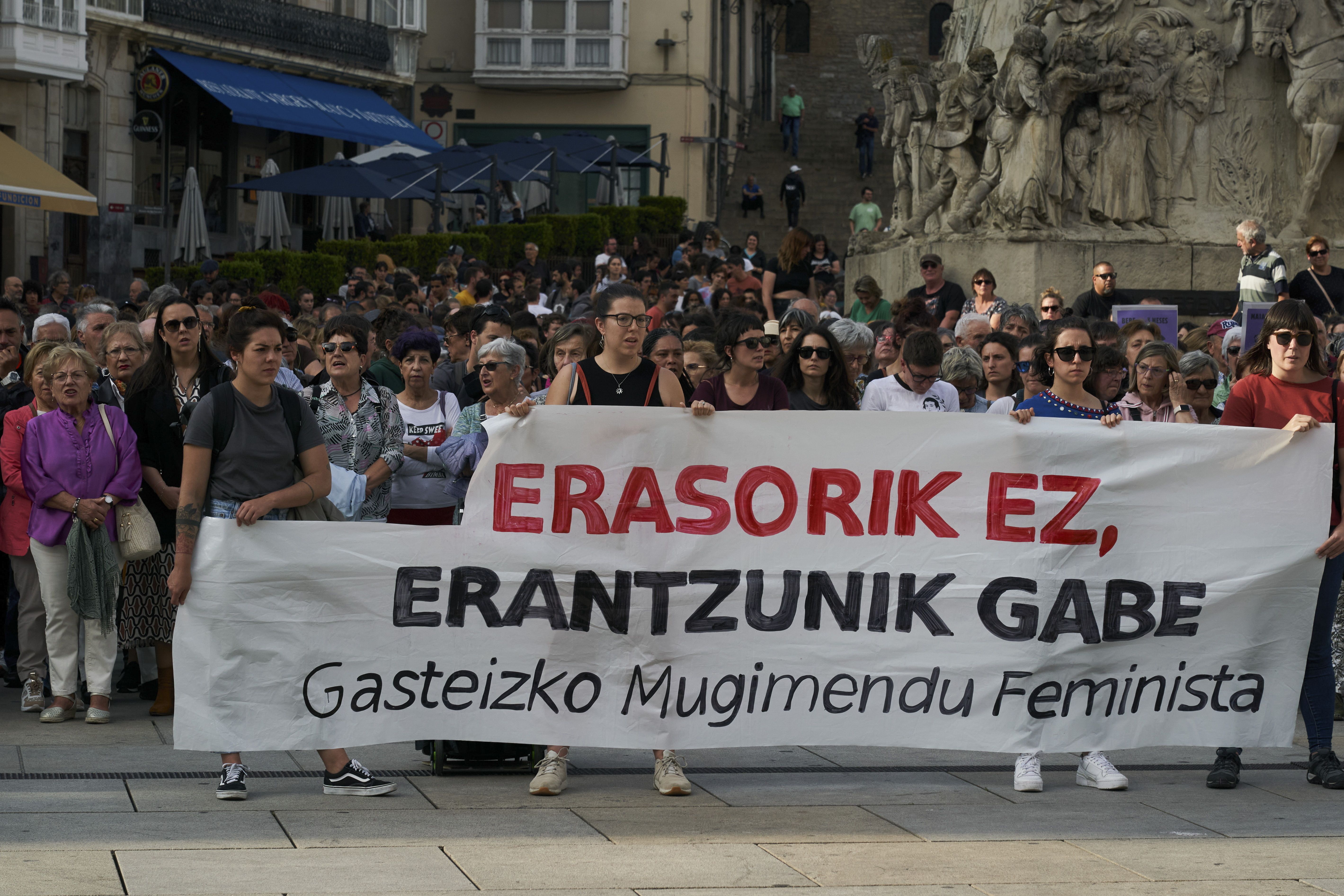 Gasteizen, indarkeria matxistaren aurkako elkarretaratze bat, artxiboko irudi batean. JAIZKI FONTANEDA / FOKU