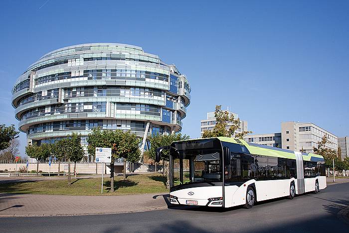 Solaris CAFen adarraren autobusa, Letonian saldua. MARCIN GORGOLEWSKY