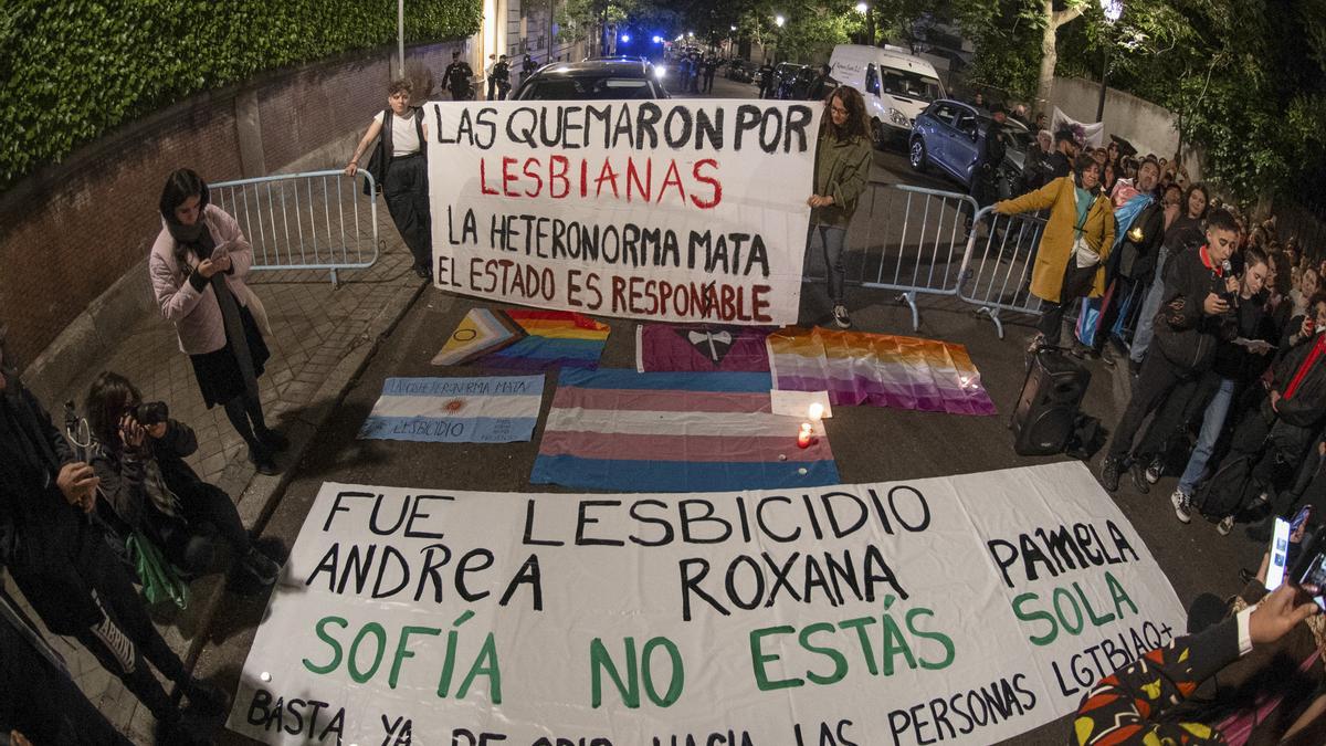 Argentinako lesbizidioaren aurkako manifestazio bat Madrilen, maiatzean. BERRIA