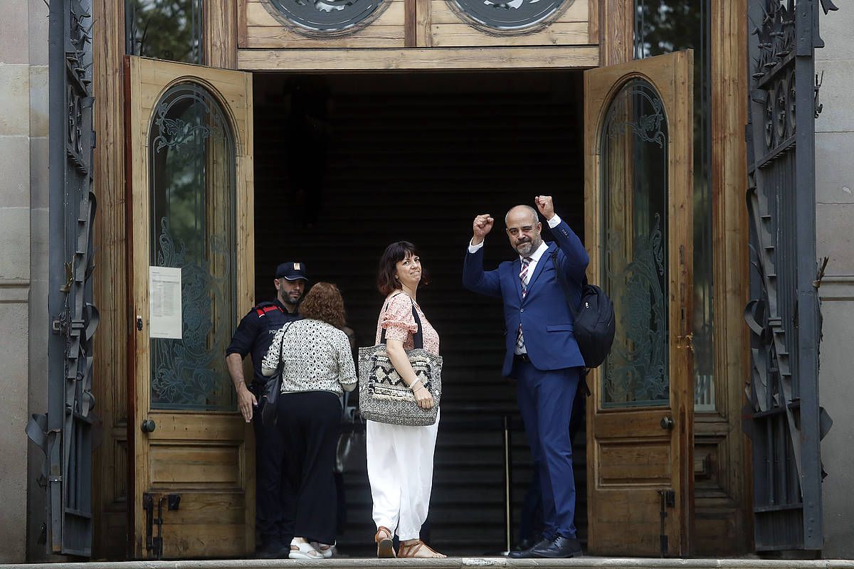 Miquel Buch Kataluniako Barne kontseilari ohia, Bartzelonako Auzitegira sartzen, iazko ekainean. MARTA PEREZ / EFE