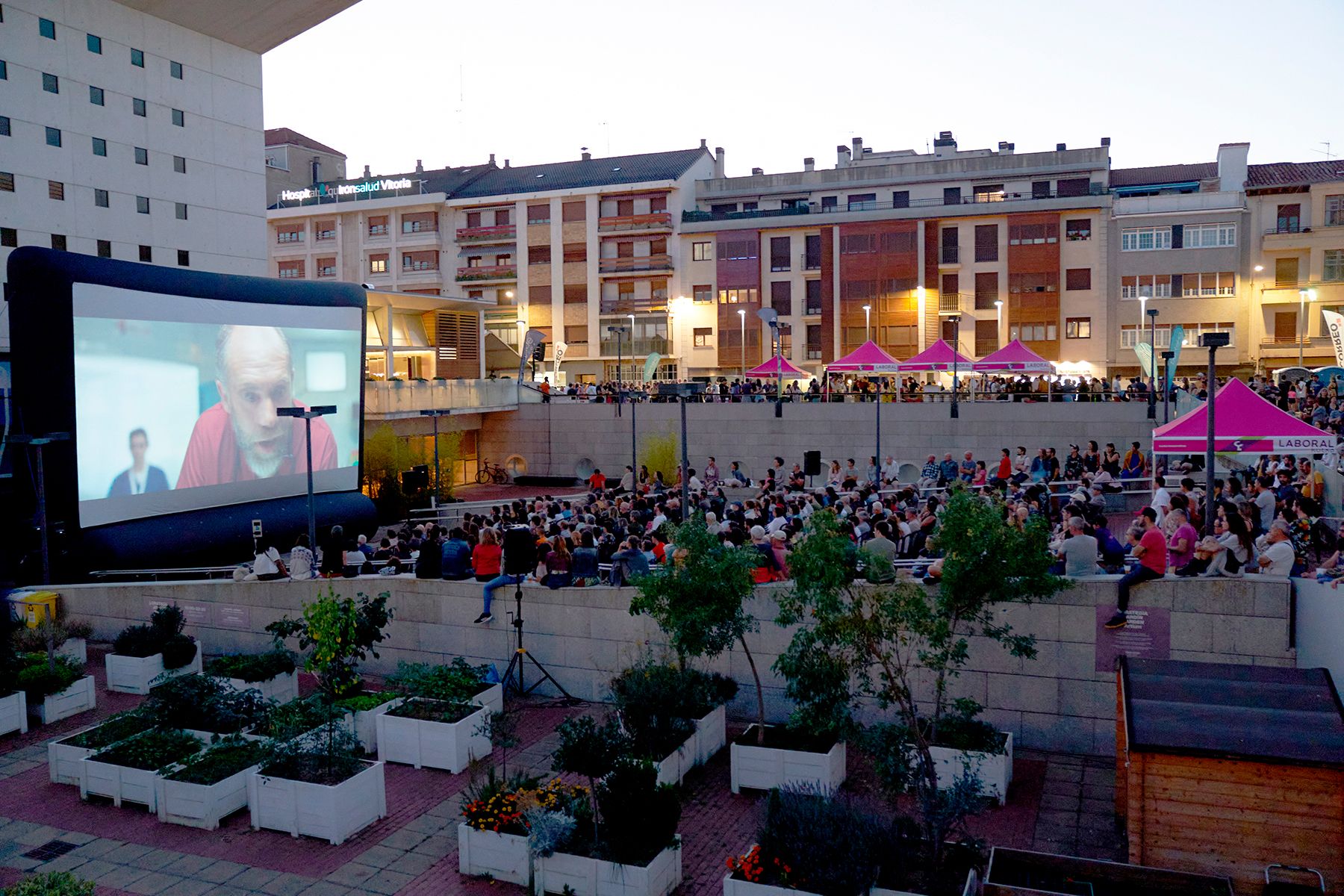 Korterraza jaialdiaren iazko saio bat, Artiumen. KORTERRAZA 