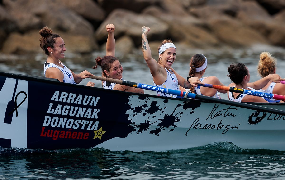 (ID_17198288069245) Arraun Lagunak Mar Larrea