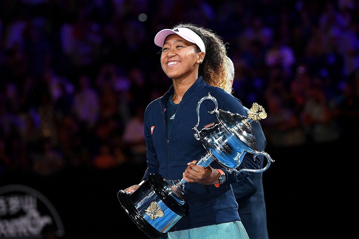 Naomi Osaka, trofeoarekin. J. S. / EFE. Naomi Osaka, trofeoarekin. J. S. / EFE.
