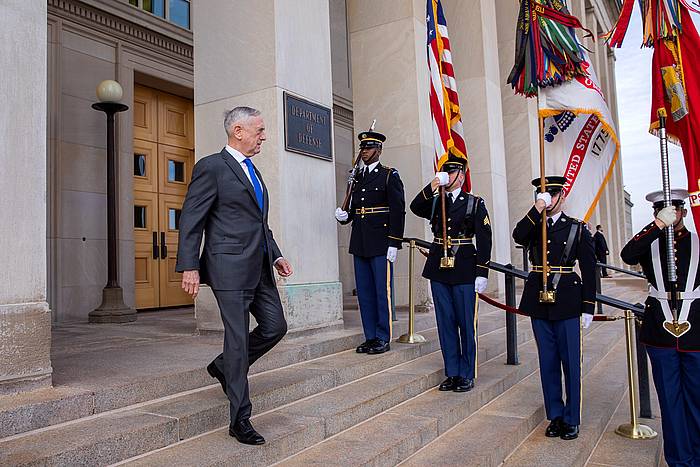 Jim Mattis Pentagonoko burua. Urtarrilaren 1ean ordezkatuko du Patrick Shanahanek, Donald Trump AEBetao presidenteak atzo iragarri zuenez. ERIK S. LESSER, EFE