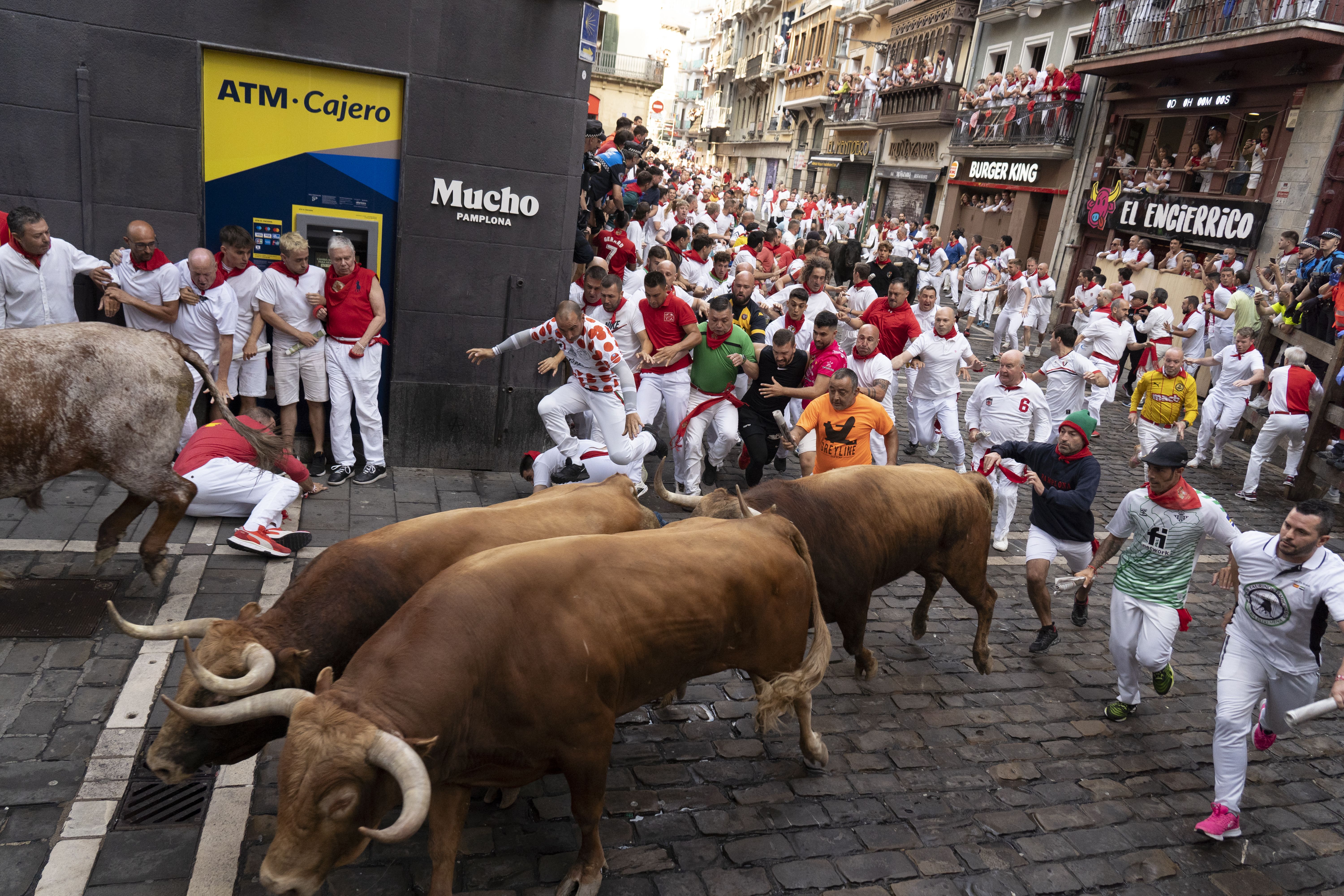 Estafetako bihurgunea. IÑIGO URIZ / FOKU Estafetako bihurgunea. IÑIGO URIZ / FOKU