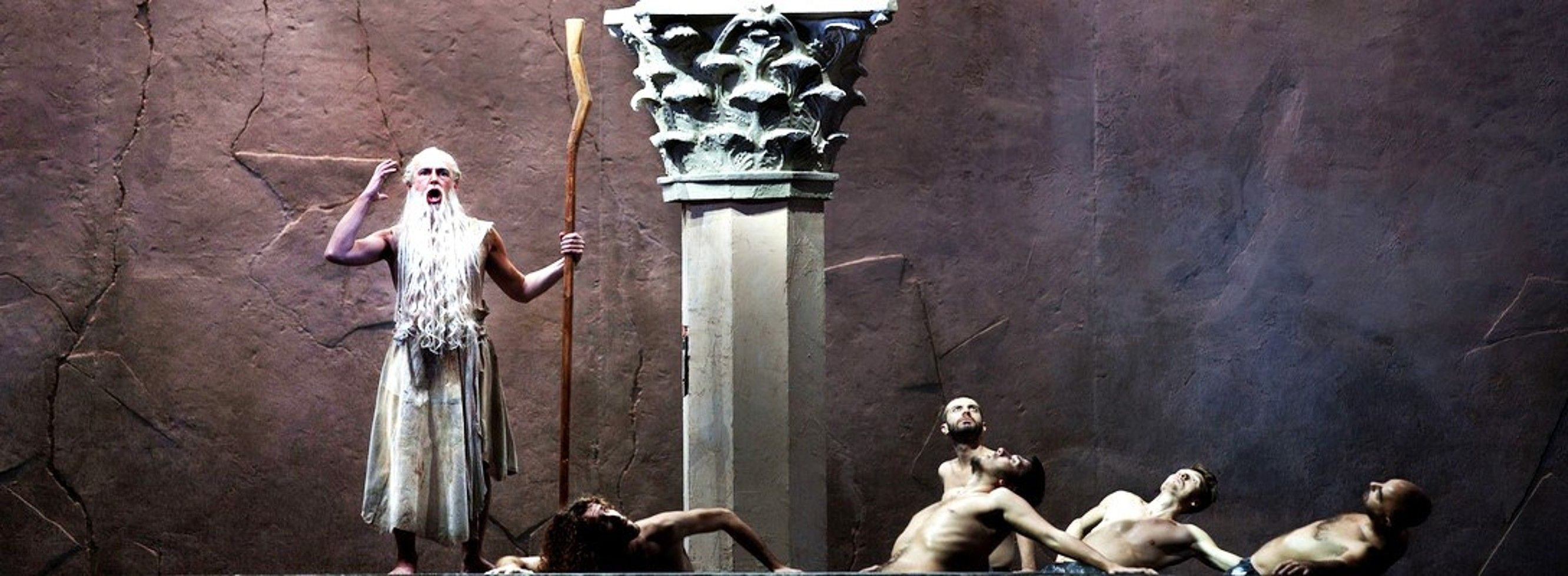 Bilbon taularatuko duten Semiramide opera Napoliko San Carlo antzokiaren ekoizpena da. OLBE. Bilbon taularatuko duten Semiramide opera Napoliko San Carlo antzokiaren ekoizpena da. OLBE.