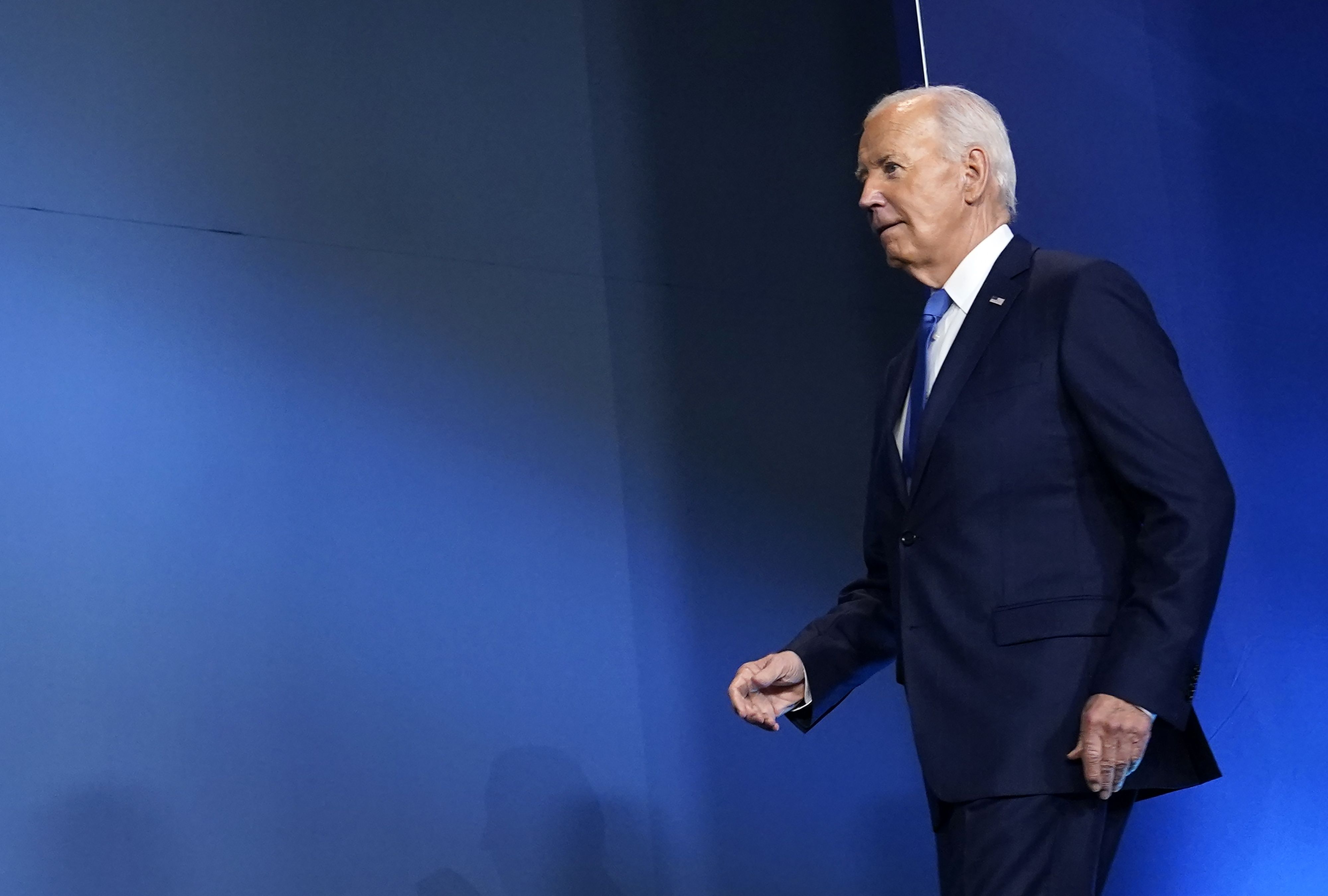Joe Biden gaur goizaldean emandako prentsaurrekoan. WILL OLIVER / EFE