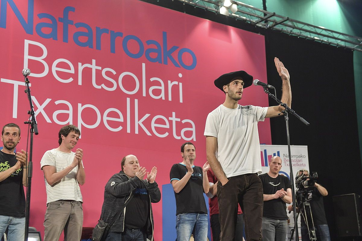 Julio Soto, 2018ko Nafarroako txapelduna, txapela eskuratzean. IDOIA ZABALETA / FOKU. Julio Soto, 2018ko Nafarroako txapelduna, txapela eskuratzean. IDOIA ZABALETA / FOKU.
