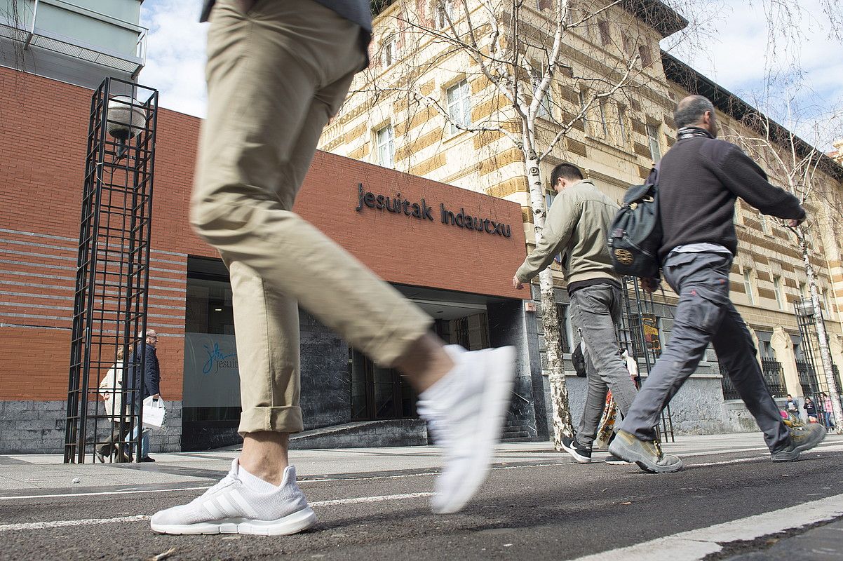 Jesuitek Bilboko Indautxu auzoan duten Begoñako Andra Mari ikastetxea. MONIKA DEL VALLE / FOKU. Jesuitek Bilboko Indautxu auzoan duten Begoñako Andra Mari ikastetxea. MONIKA DEL VALLE / FOKU.