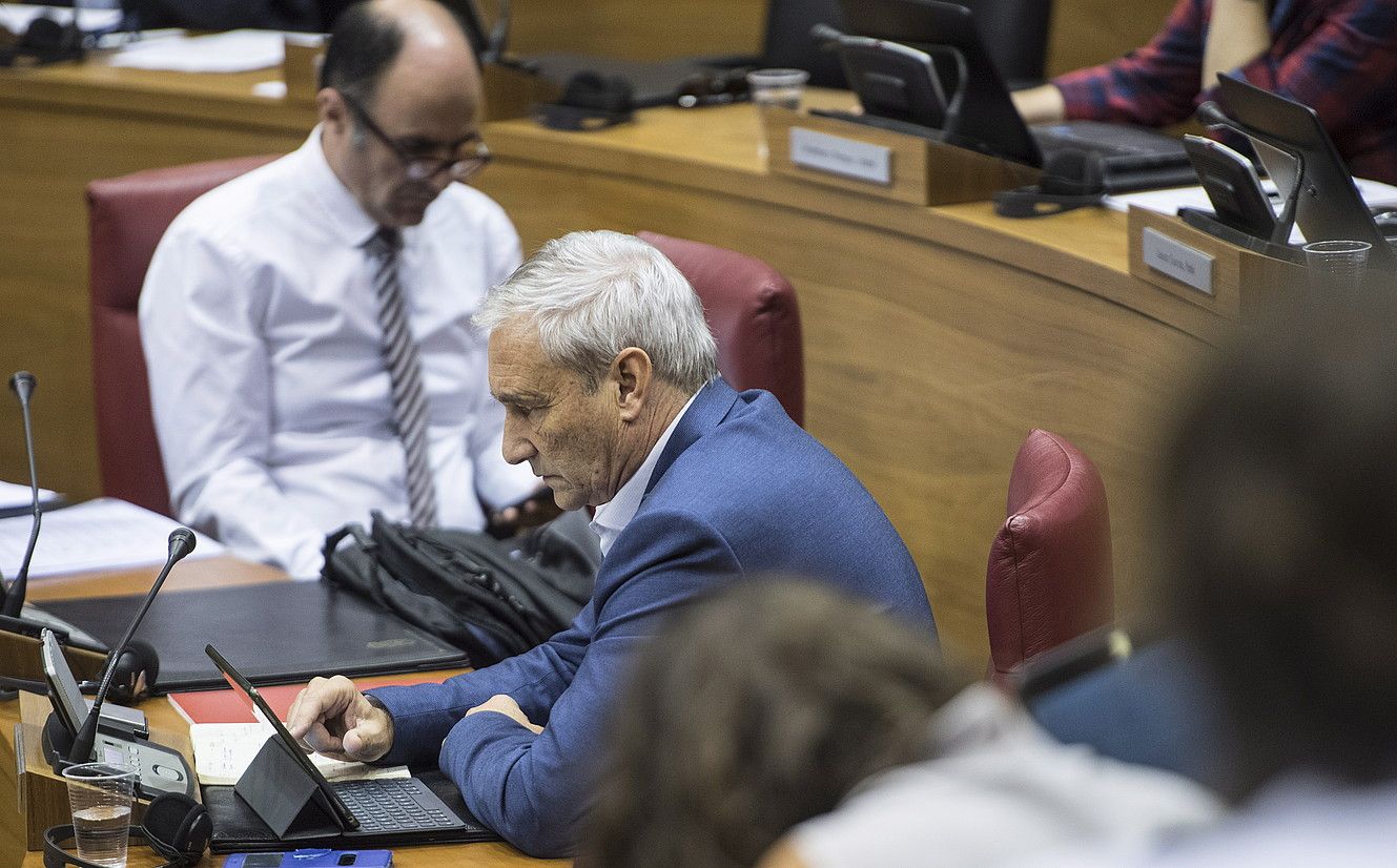 Mikel Aranburu Ogasun kontseilaria, artxiboko irudi batean. JAGOBA MANTEROLA/ FOKU.