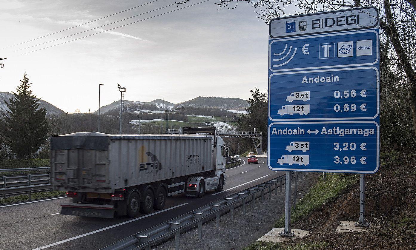 Foronda. 24 orduz irekita izango da aurrerantzean. JUANAN RUIZ / ARGAZKI PRESS.