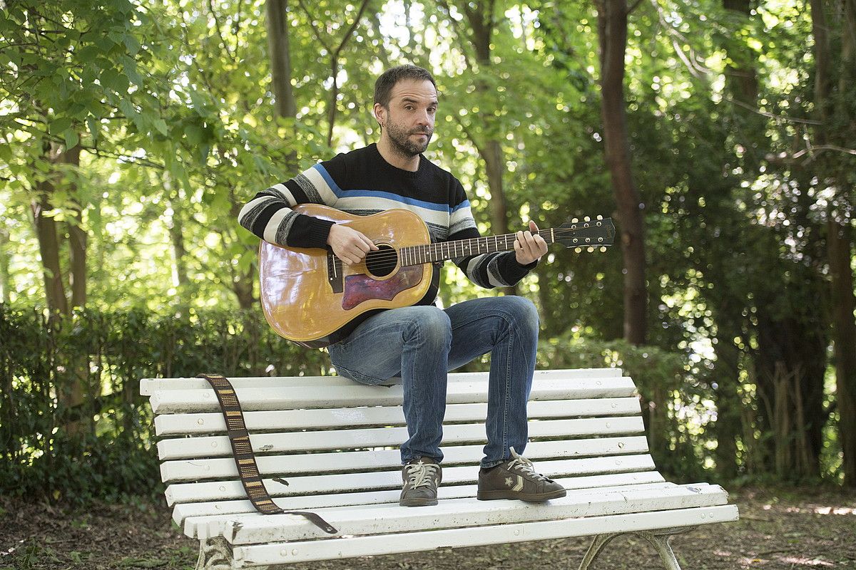 Iker Lauroba musikaria uztailaren 6an ariko da Tabakaleran. JUAN CARLOS RUIZ / FOKU.