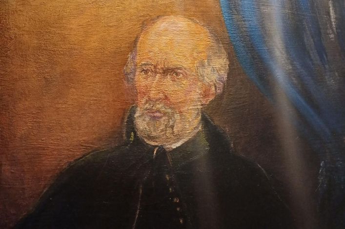 ‘Burua daukat soila, baina fresko eta sendo, aurpegia zimurrik gabe, ahoa hortz ederrekin, kolorea zurigorri ederrarekin...’. ZALDI ERO ‘Burua daukat soila, baina fresko eta sendo, aurpegia zimurrik gabe, ahoa hortz ederrekin, kolorea zurigorri ederrarekin...’. ZALDI ERO