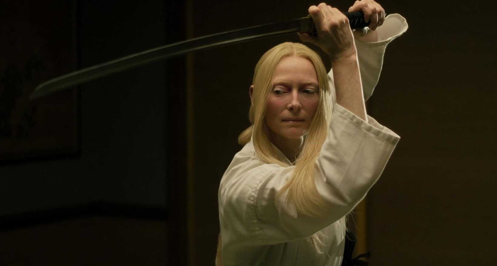 Tilda Swinton aktorea The Dead Don't Die filmeko eszena batean. BERRIA. Tilda Swinton aktorea The Dead Don't Die filmeko eszena batean. BERRIA.