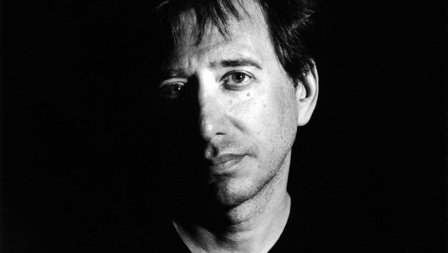 John Zorn musikari estatubatuarra, artxiboko argazki batean; Manhattanen bizi da aspalditik artista, etenik gabeko lanari emanda. BERRIA.