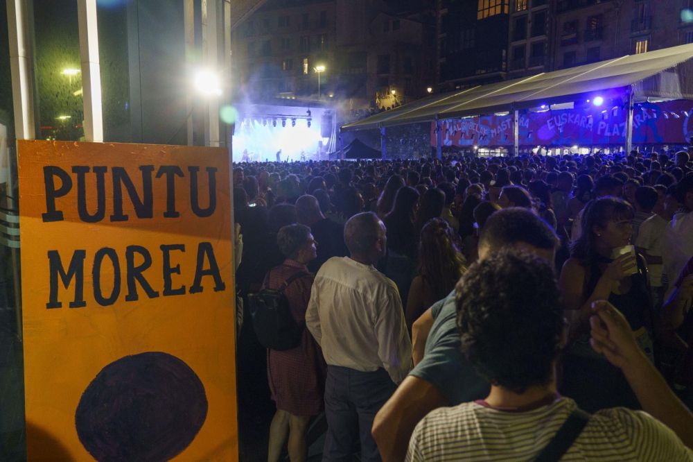 Piratetako puntu morea, Donostiako Aste Nagusian. JON URBE / FOKU Piratetako puntu morea, Donostiako Aste Nagusian. JON URBE / FOKU