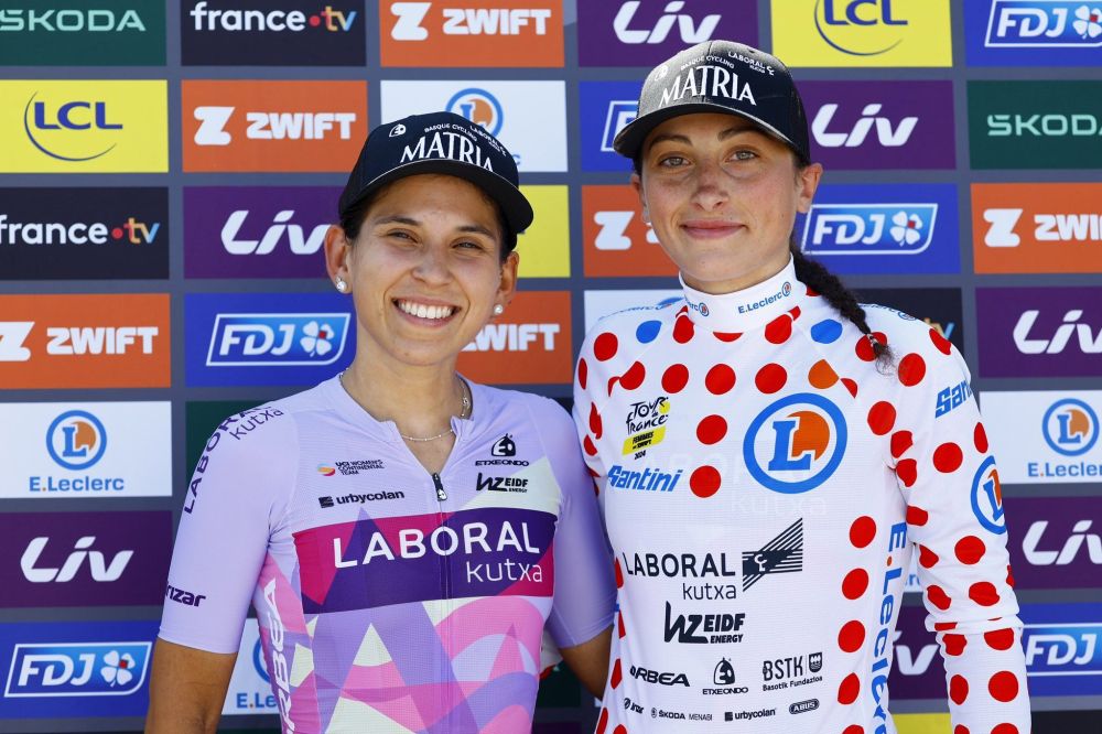 Laboral Kutxa taldeko Iurani Blanco eta Cristina Tonetti podiumera igo ziren lehen etapan Laboral Kutxa taldeko Iurani Blanco eta Cristina Tonetti podiumera igo ziren lehen etapan