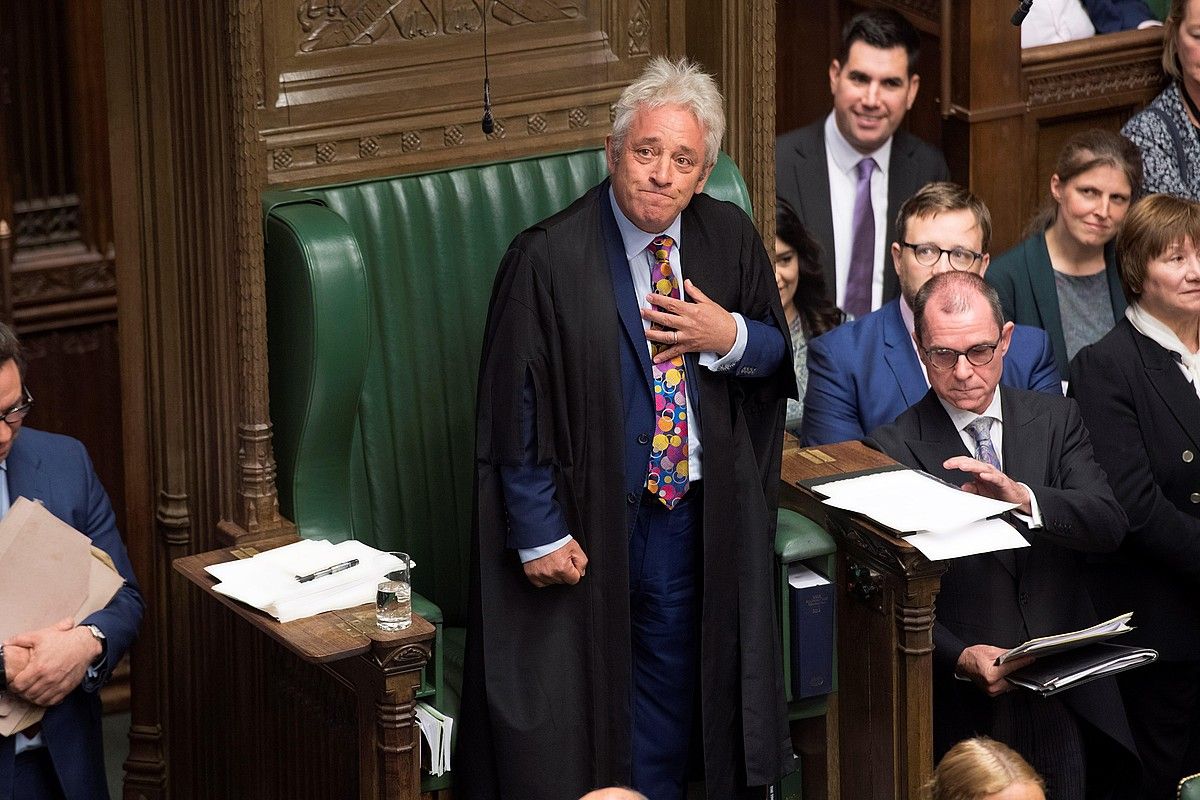 John Bercow Komunen Ganberako presidenteak atzo jakinarazi zuen kargua utziko duela urriaren 31n. DARREN STAPLES / EFE. John Bercow Komunen Ganberako presidenteak atzo jakinarazi zuen kargua utziko duela urriaren 31n. DARREN STAPLES / EFE.