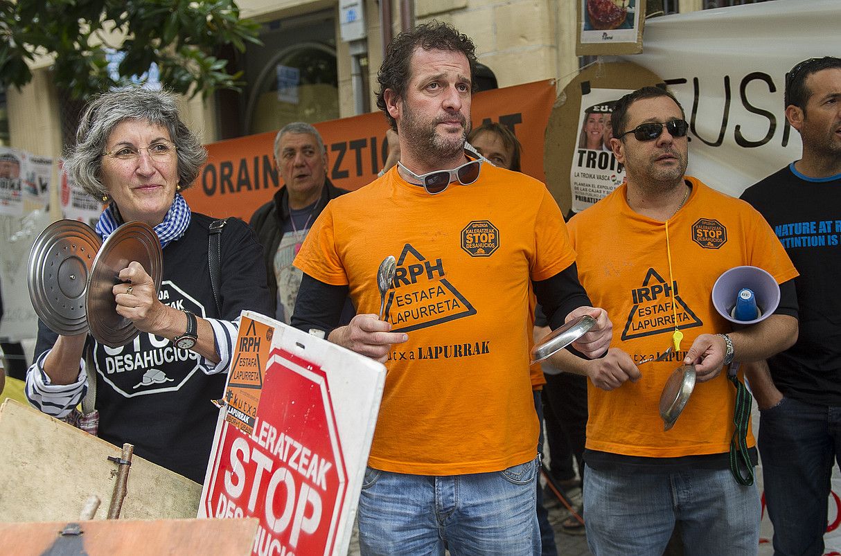 IRPHaren aurkako protesta bat, Donostian, artxiboko argazki batean. ANDONI CANELLADA / FOKU.