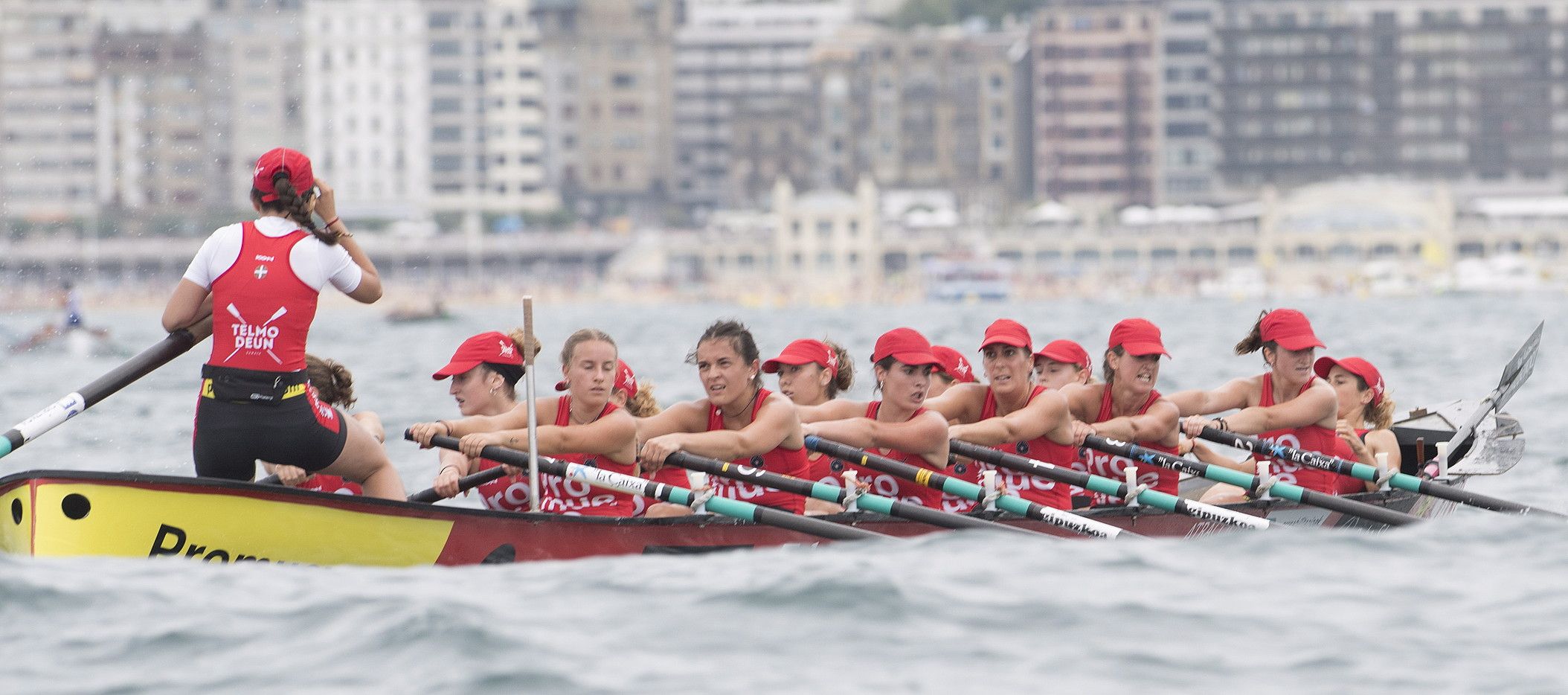 Hondarribia, Hibaika eta Zumaia, ahalegin betean, aurtengo udan. ANDONI CANELLADA-JUAN CARLOS RUIZ / FOKU.