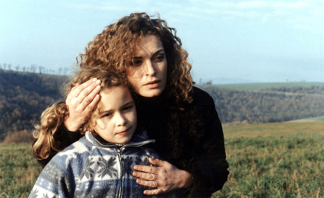 C'est quoi la vie? filmak jaso zuen Urrezko Maskorra 1999an. BERRIA.