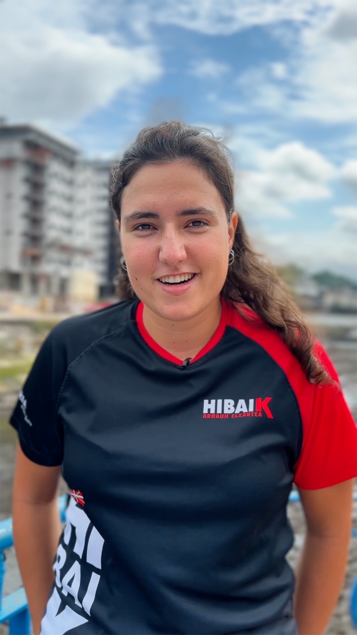 Elkarrizketa kontxa June fotograma