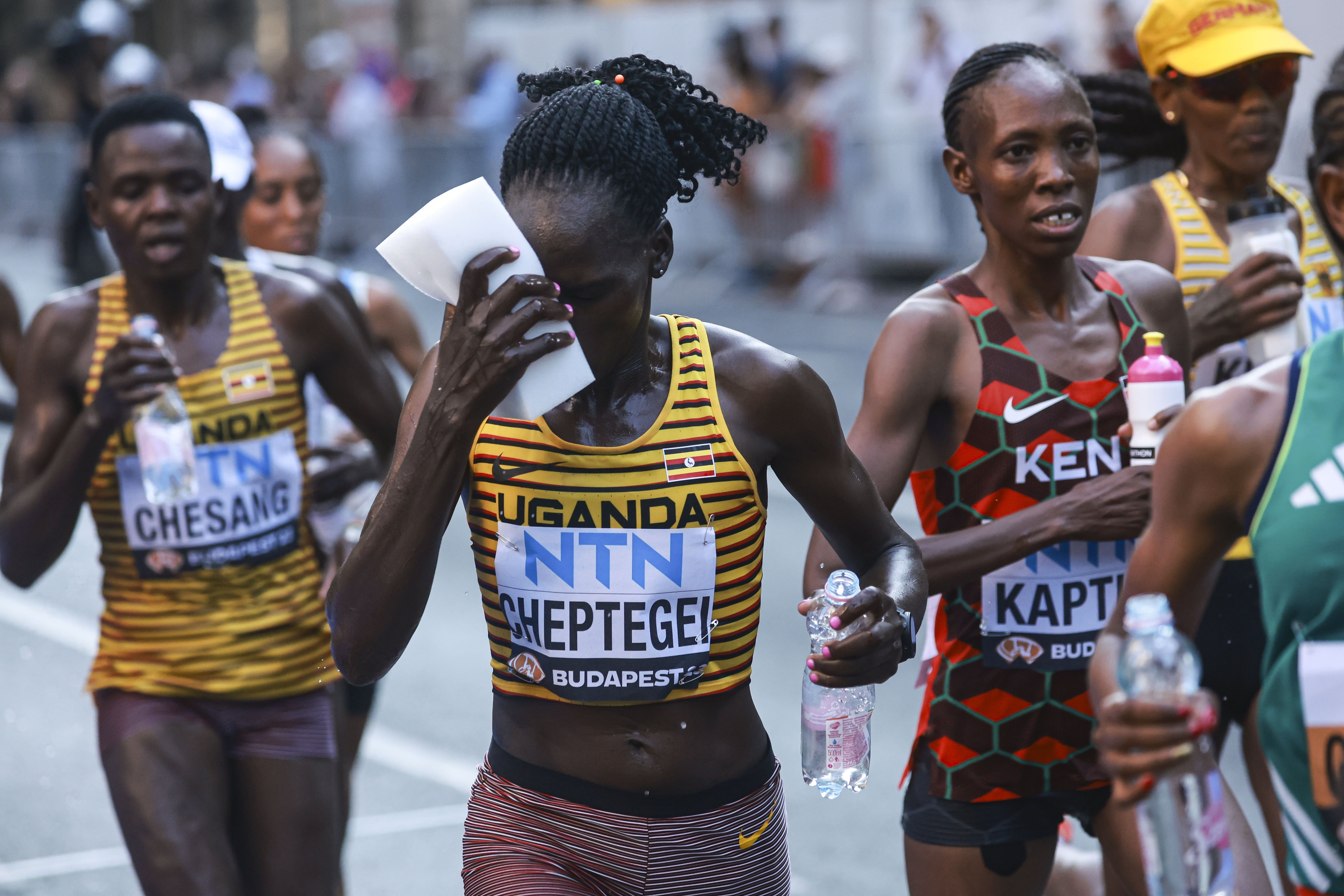 Rebecca Cheptegei Hungariako maratoian, iaz. ISTVAN DERENCSENY / EFE