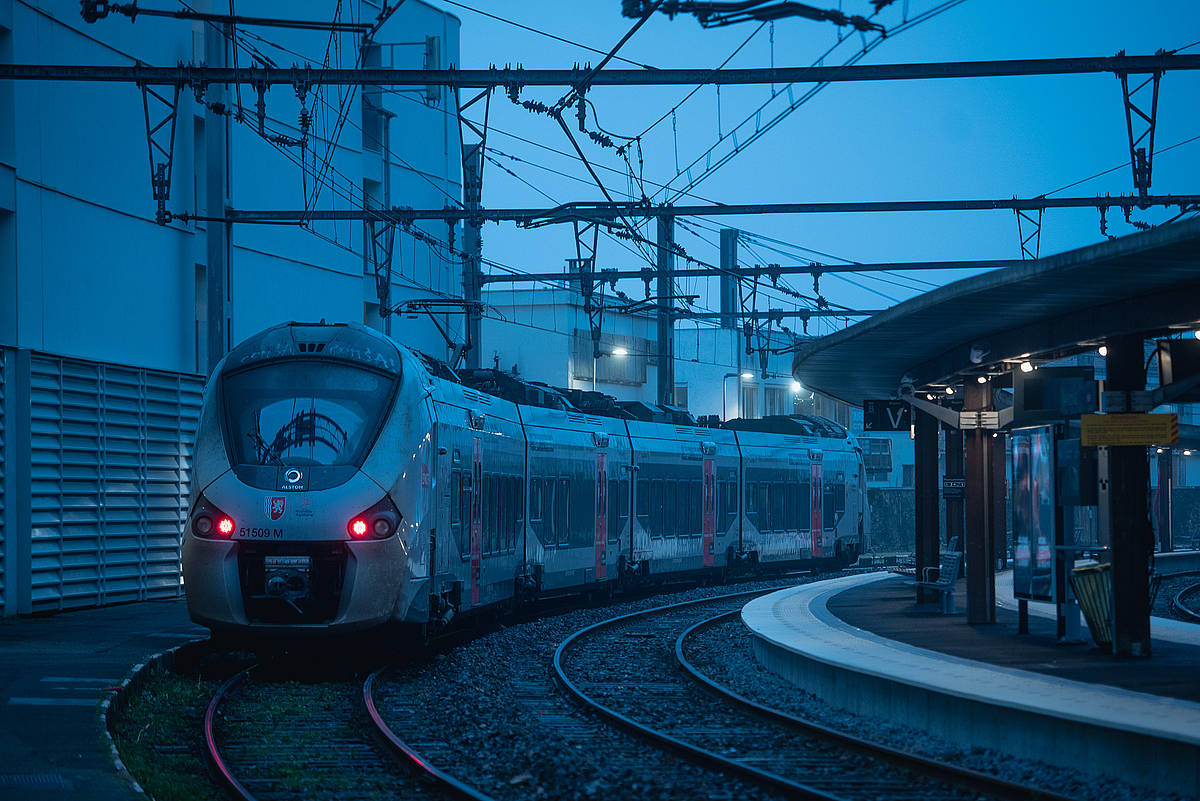 AHT tren bat, Baionako geltokian, artxiboko argazki batean. GUILLAUME FAUVEAU