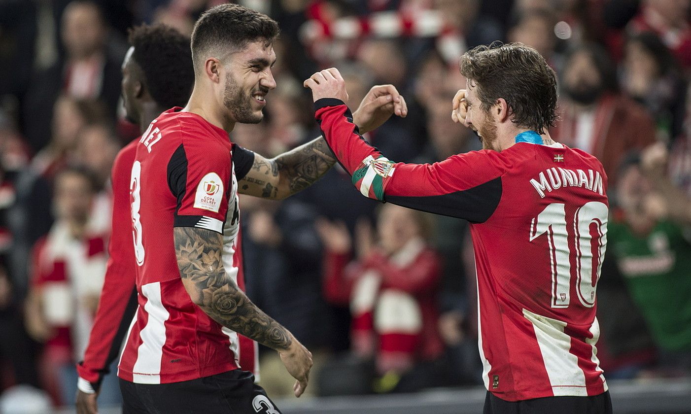 Unai Nuñez, Iñaki Williams eta Iker Muniain gola ospatzen, atzo, San Mamesen. MARISOL RAMIREZ / FOKU. Unai Nuñez, Iñaki Williams eta Iker Muniain gola ospatzen, atzo, San Mamesen. MARISOL RAMIREZ / FOKU.
