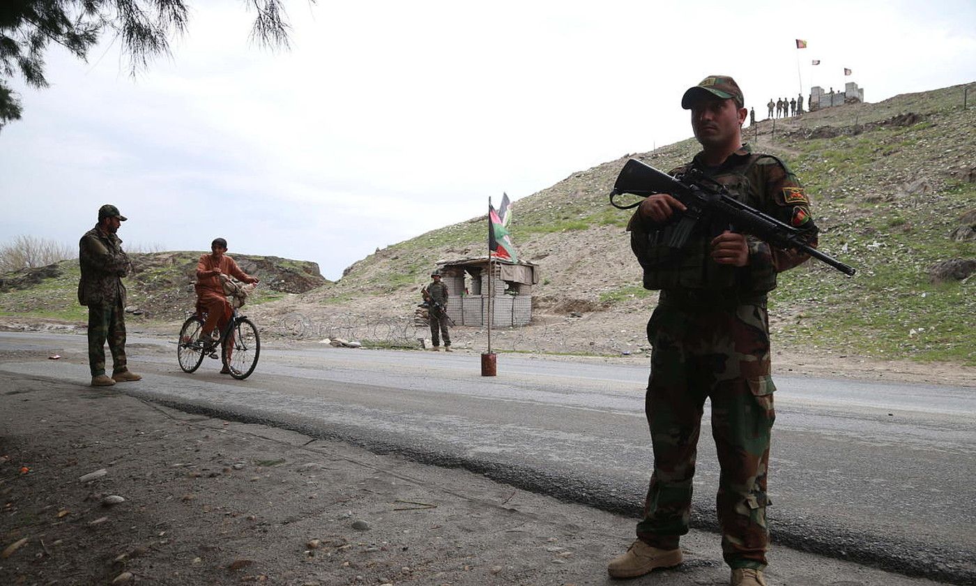 Afganistango militar bat. GHULAMULLAH HABIBI / EFE.