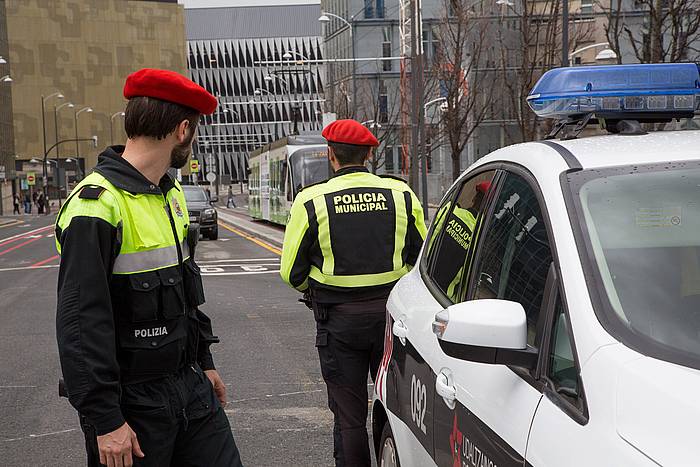 Bilboko udaltzain batzuk. BERRIA