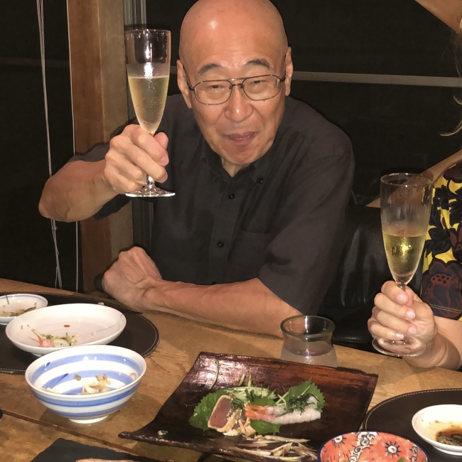 KAZKI, FELIPE URIARTEREN LAGUN JAPONIARRA KAZKI, FELIPE URIARTEREN LAGUN JAPONIARRA