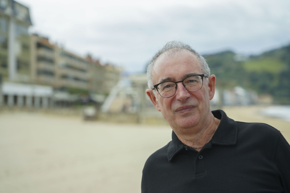 Iñaki Uria Iñaki Uria