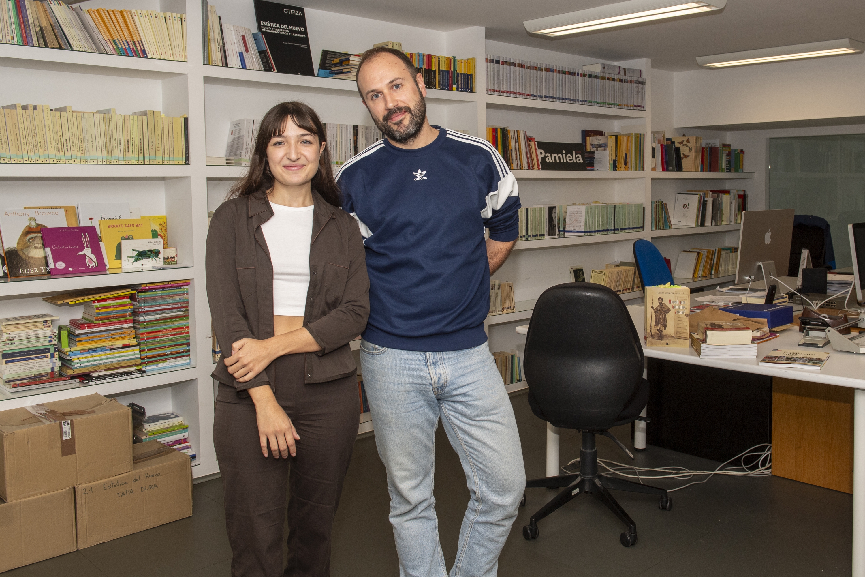 Juana Sanchez eta Lander Majuelo, Pamielaren egoitza berrian